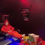 Cinema Et Jacuzzi Prive *