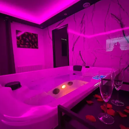 Cinema Et Jacuzzi Prive Melun